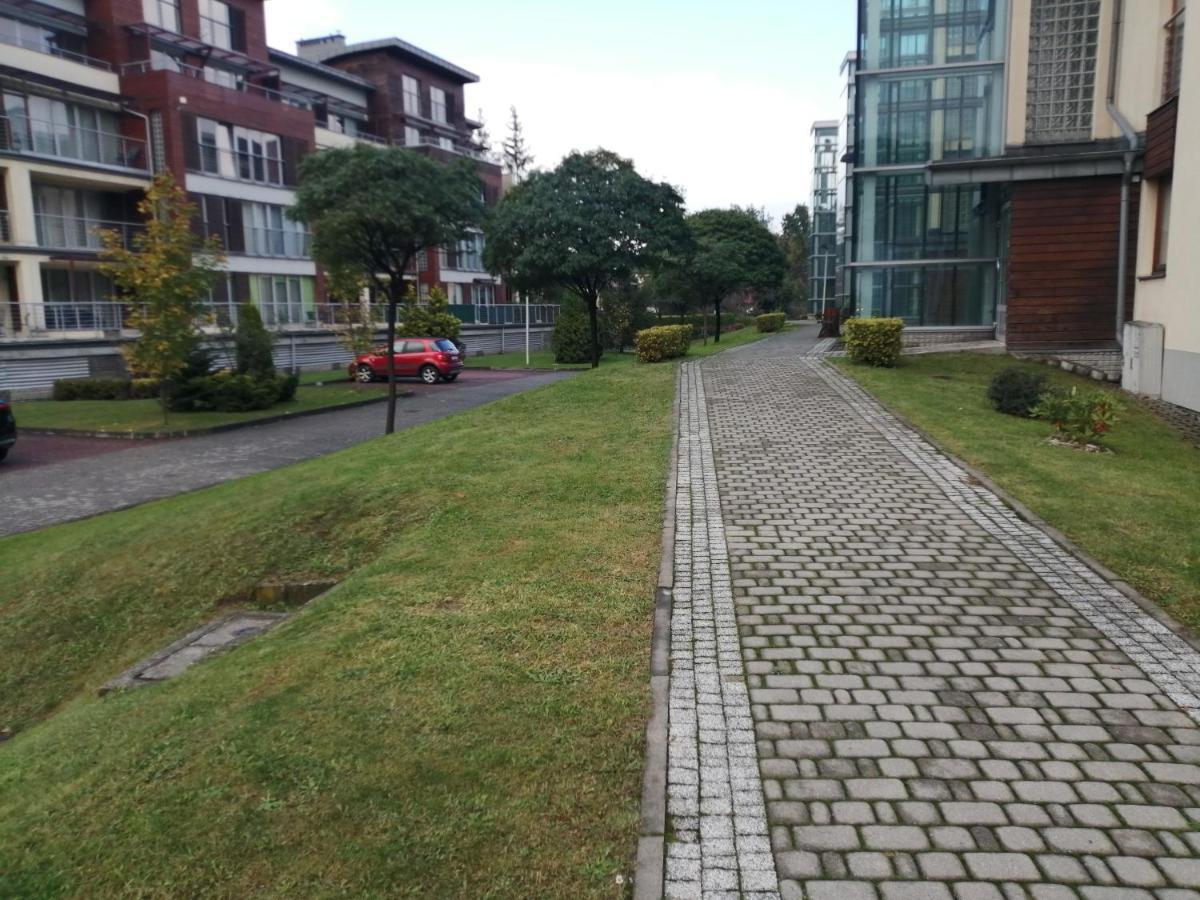 Apartament Sloneczny 乌斯特龙 外观 照片
